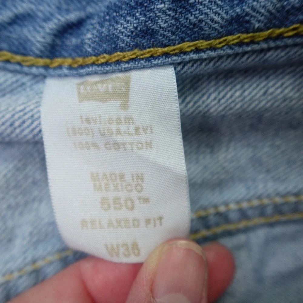 Levis 550 Shorts Mens 36 Blue Relaxed Fit Denim Jean Cutoff Casual